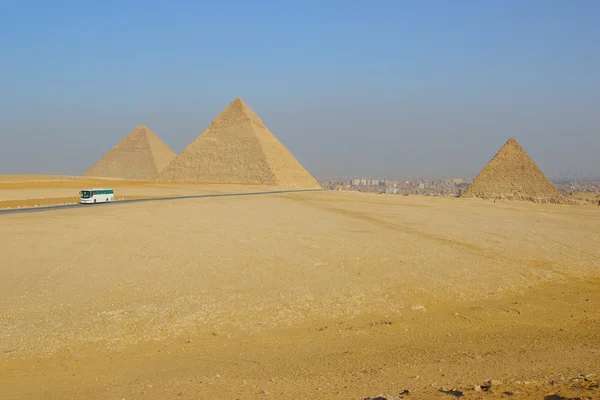 Giza pyramids — Stock Photo, Image
