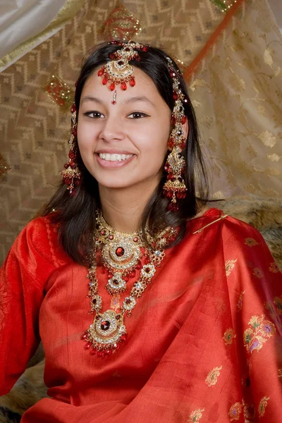 Índia sorridente — Fotografia de Stock