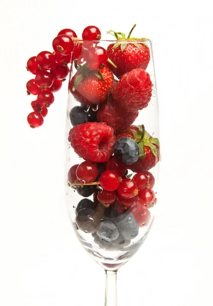 Склянка літніх фруктів — стокове фото