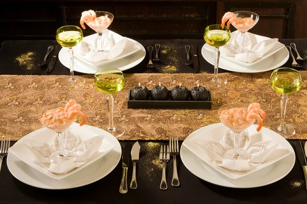 Diner met garnalen — Stockfoto