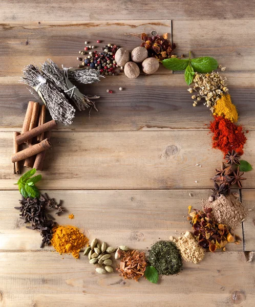 Skönhet av kryddor och örter — Stockfoto