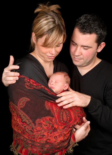 Retrato familiar con bebé — Foto de Stock