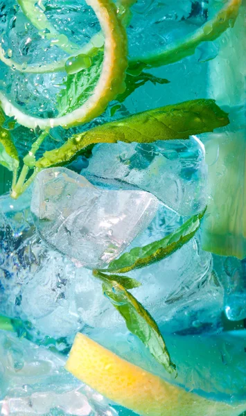 Blue cocktail macro — Stock Photo, Image