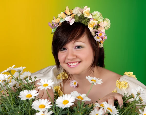 Daisies and spring girl — Stock Photo, Image