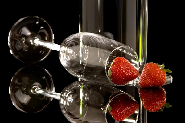 Reflected strawberries — Stock Photo, Image