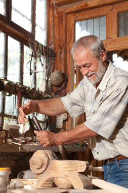 Smiling carpenter clipart