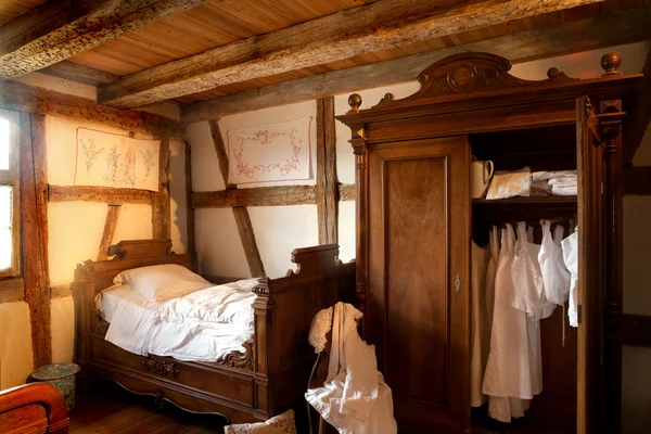 19. yüzyıl yatak odası — Stok fotoğraf