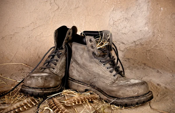 Oude laarzen — Stockfoto