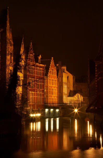 Гент ночью — стоковое фото