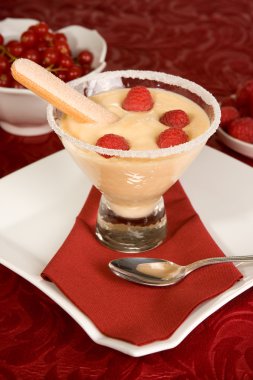 Zabaglione meyve