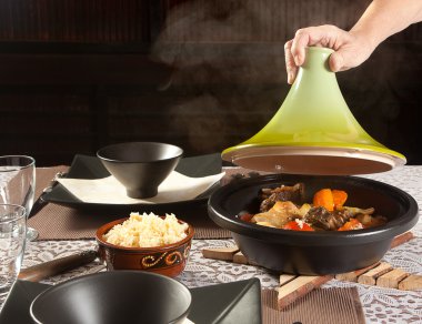 Steaming tajine food clipart