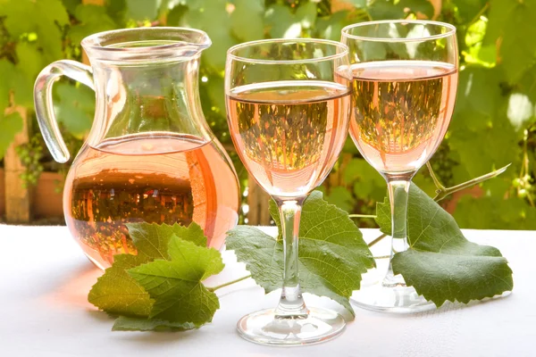 Розовое вино Франции — стоковое фото