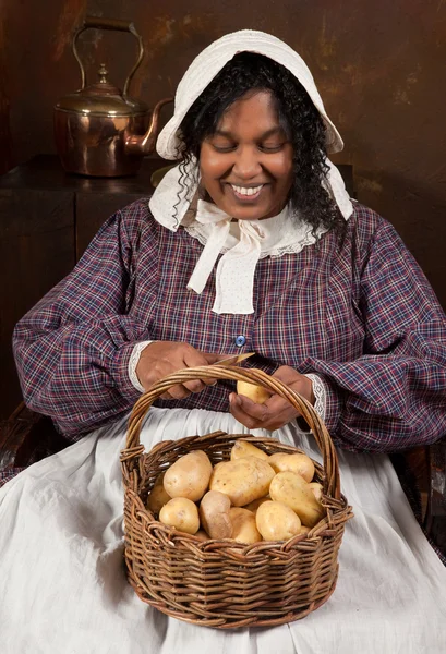 Viktoriánus potato peeling — Stock Fotó