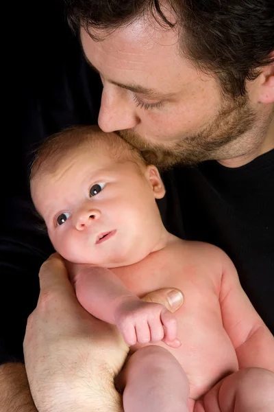 Father's kiss — Stock Photo, Image