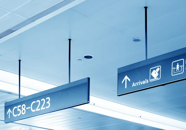 Brána znamení na letišti — Stock fotografie