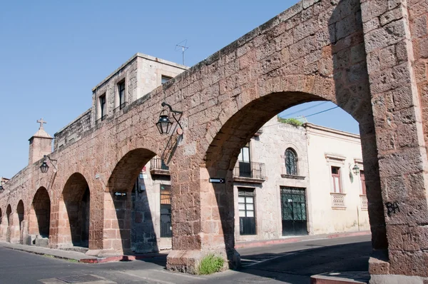 Oud Aquaduct van Morelia, Michoacan (Mexico)) — Stockfoto