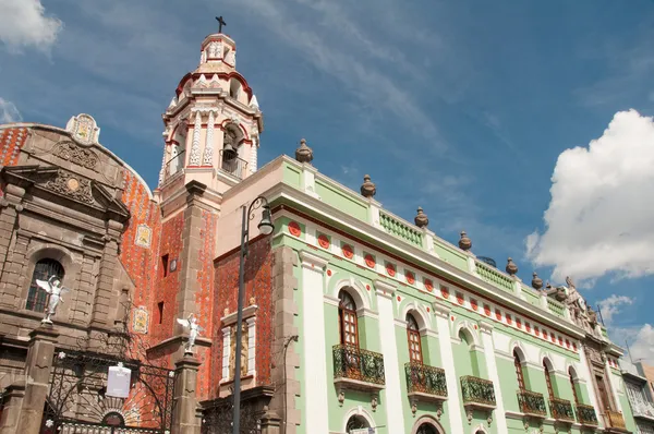 Belen Church and Army museum in Puebla (Mexico) — Stock Photo, Image