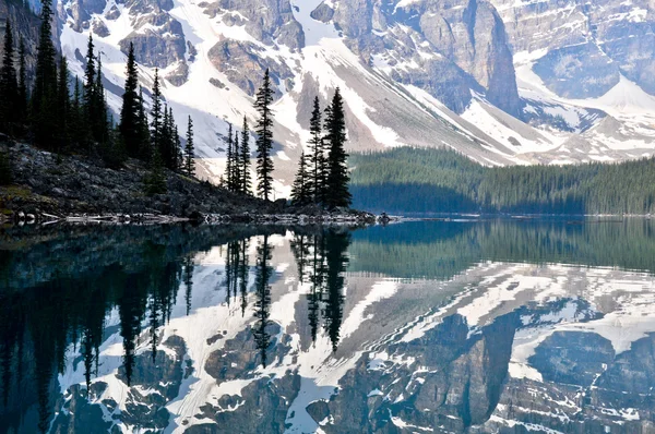 Moraine Lake, Rocky Mountains, Canada — Stockfoto