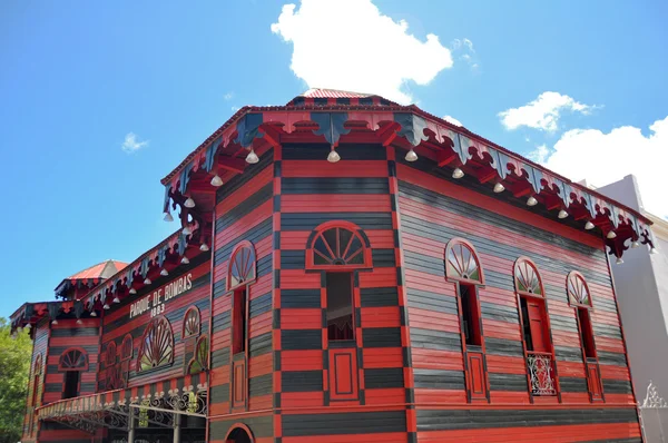 Oude firehouse in ponce, puerto rico — Stockfoto