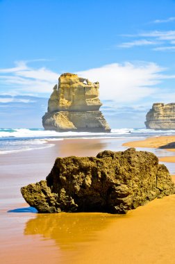 Gibson Steps and the Twelve Apostles, Victoria (Australia) clipart