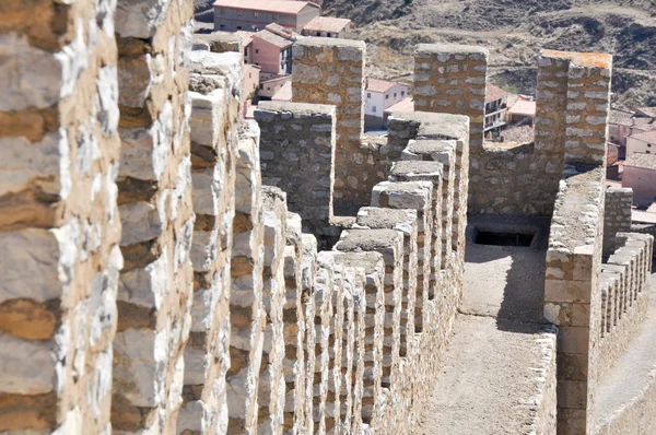 Стена Албаррацина, средневековый город Теруэль, Испания — стоковое фото