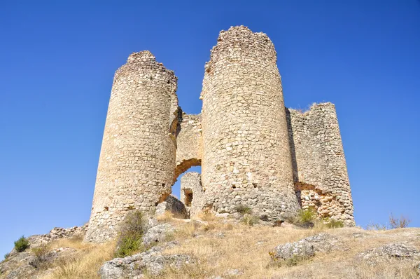 Ruiny zamku pelegrina, w pobliżu siguenza w guadalajara, Hiszpania — Zdjęcie stockowe