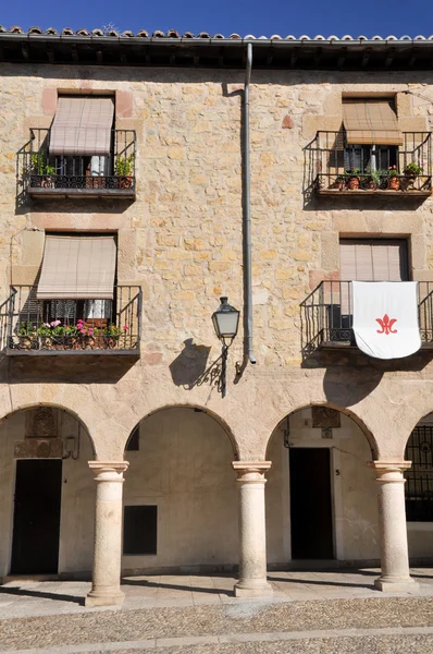 Типові архітектури в іспанському місті Siguenza — стокове фото