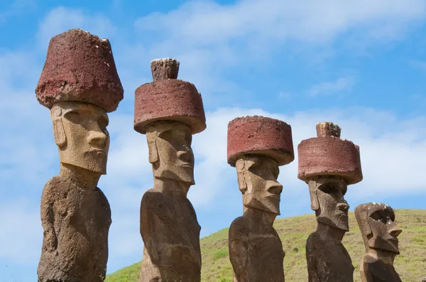 Moais en Playa de Anakena, Isla de Pascua (Chile) ) —  Fotos de Stock