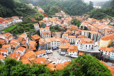 Cudillero Asturias (İspanya içinde)