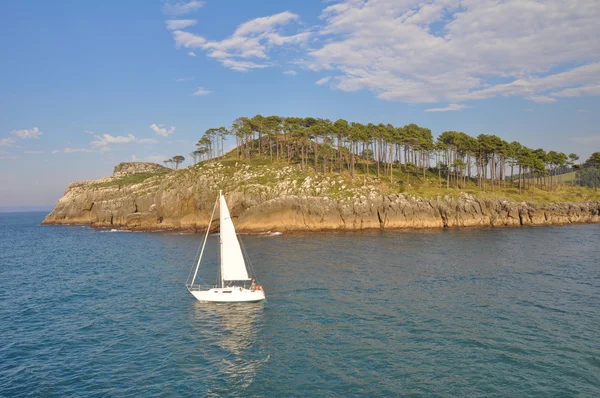 Eiland in lekeitio, Baskenland — Stockfoto