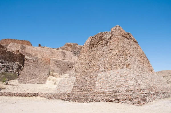 Wykopaliska archeologiczne w la quemada, zacatecas (Meksyk) — Zdjęcie stockowe