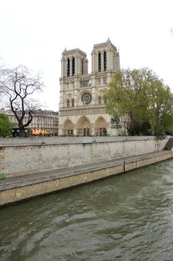 Notre Dame Katedrali