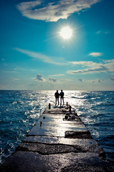 açık denizde dock