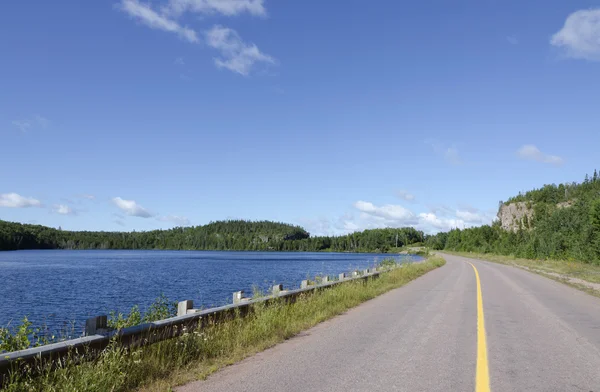 Blue water lake — Stock Photo, Image