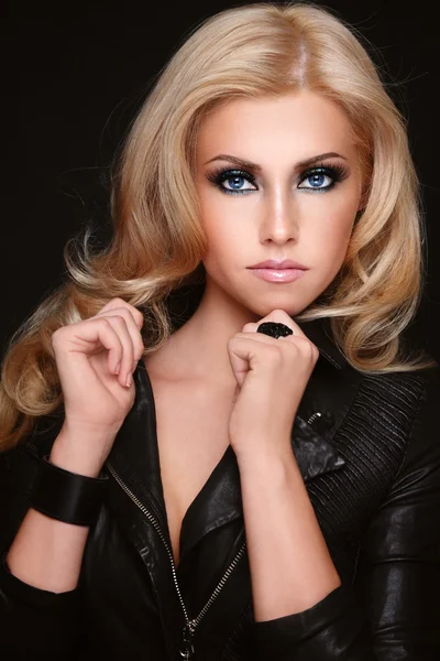 Blond beauty — Stock Photo, Image
