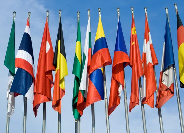 Internationale Flaggen — Stockfoto