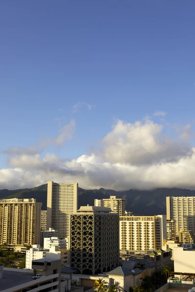ハワイ ワイキキでの日の出 ロイヤリティフリーのストック画像