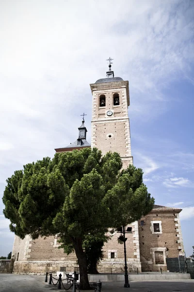 Chiesa campanile, paesaggio rurale, Spagna — Foto Stock
