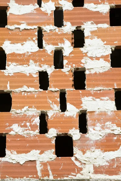 Tegelmur, vita hål i gamla väggen, tegel ram — Stockfoto