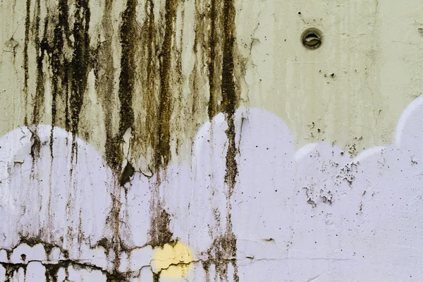 上の古い壁の汚れたグラフィティ — ストック写真