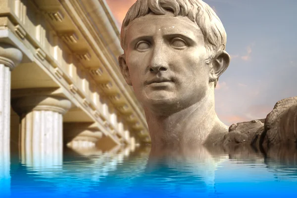 Estátua de Júlio César Augusto em Roma, Itália — Fotografia de Stock