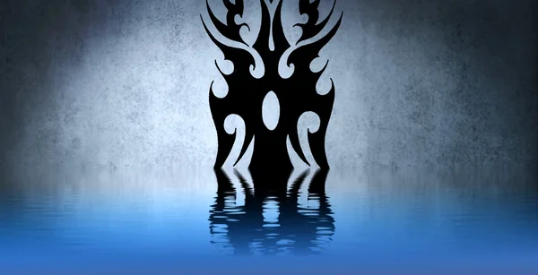 Siyah kabile işareti ile su yansıması. dövme tasarımı üzerinde mavi — Stok fotoğraf