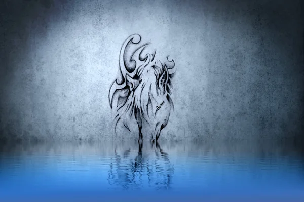 纹身灰色独角兽与水中倒影。插图设计 o — 图库照片