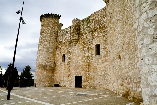Замок Тория в Испании, средневековое здание — стоковое фото