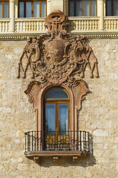 Tarcza, zamek — Zdjęcie stockowe