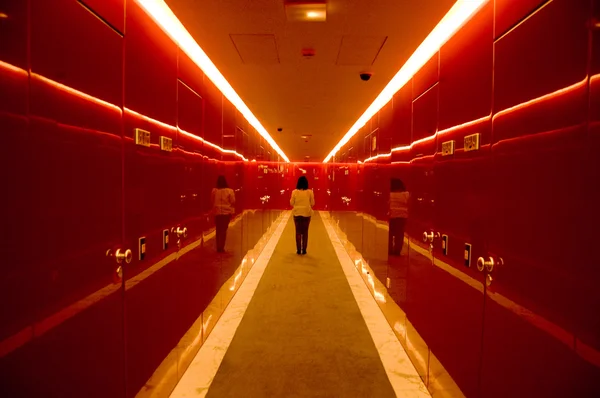 Red corridor — Stock Photo, Image