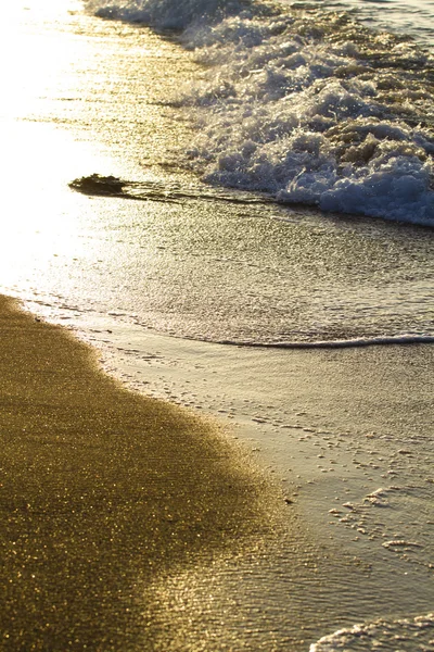 Prachtige Spaans strand in de zomer — Stockfoto