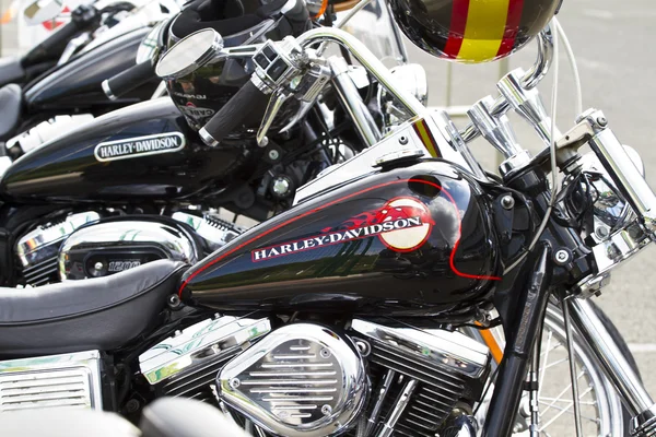 Vista lateral de um motor de motocicleta personalizado — Fotografia de Stock