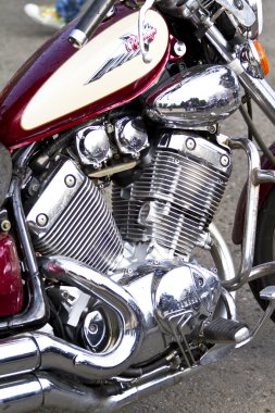 Close-up van een grote chroom motorfiets motor