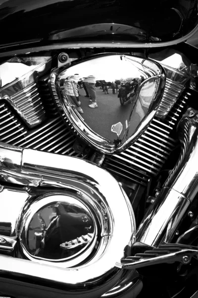 カスタムオートバイエンジンの側面図 — ストック写真